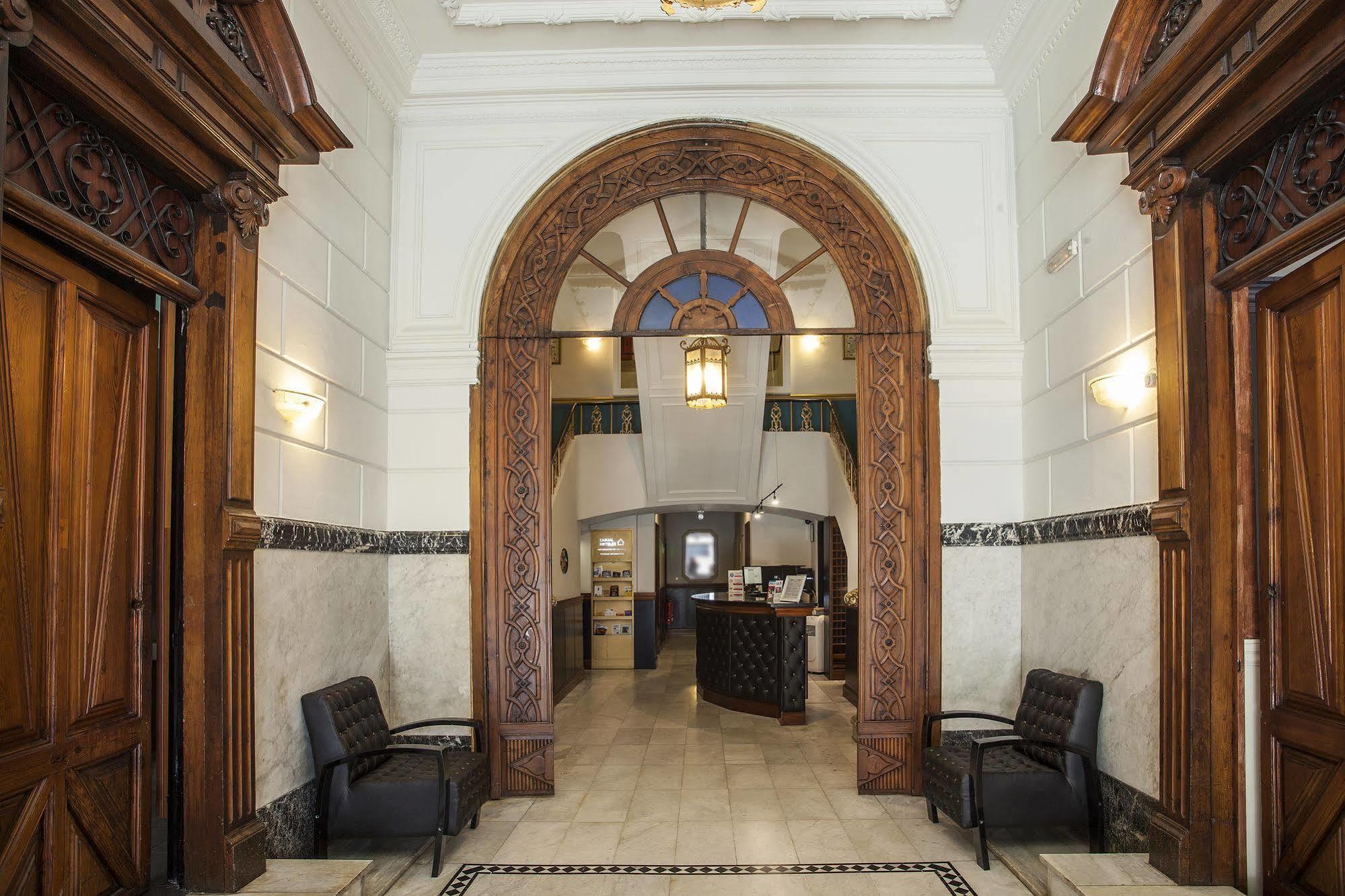 Hotel Casual De Artes 3*